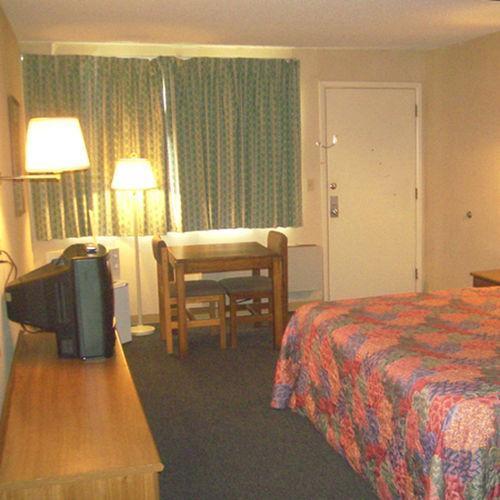 Family Budget Inn Harrison Chambre photo